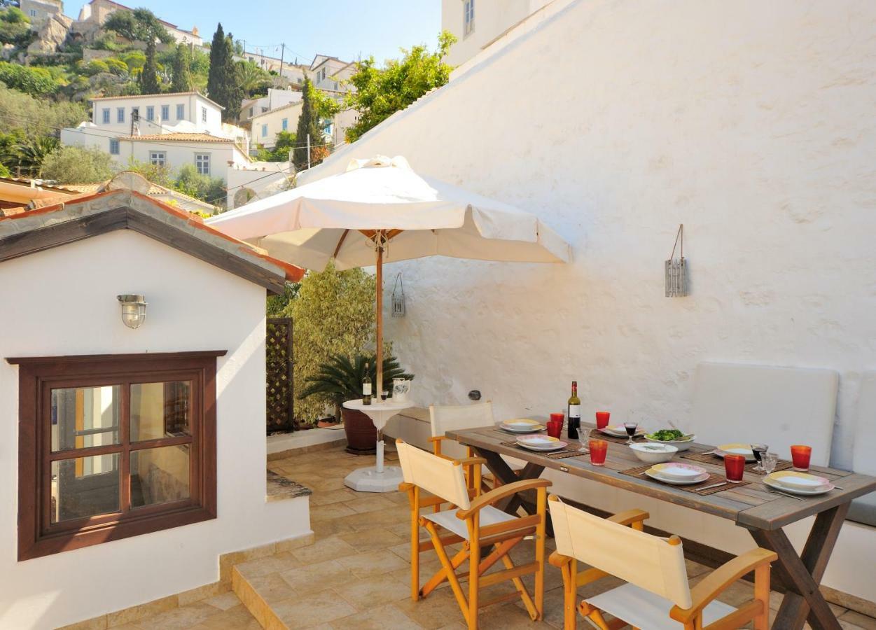 Hydra Optima Villa ภายนอก รูปภาพ