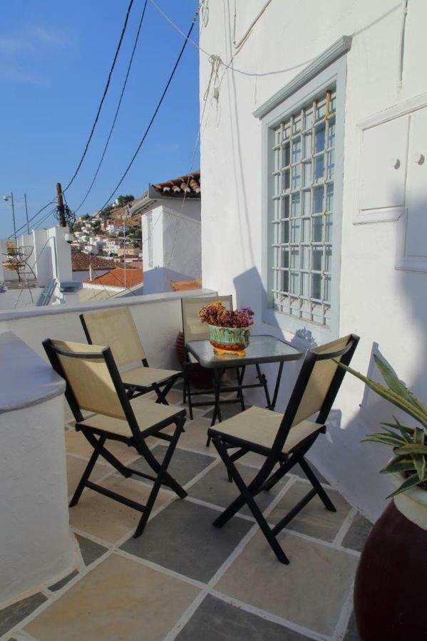 Hydra Optima Villa ภายนอก รูปภาพ